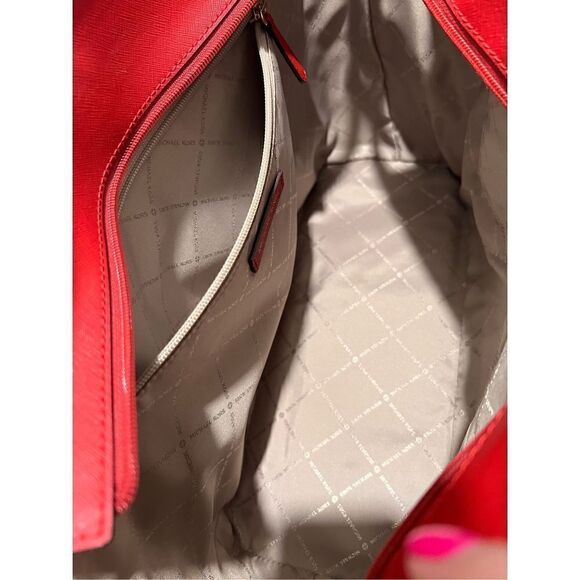 Michael Kors Jet Set Travel Large Logo Tote Bag - Picture 14 of 16